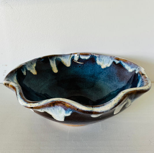 Ruffled Rim Bowl