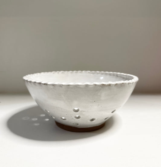 Crimped Rim Berry Bowl