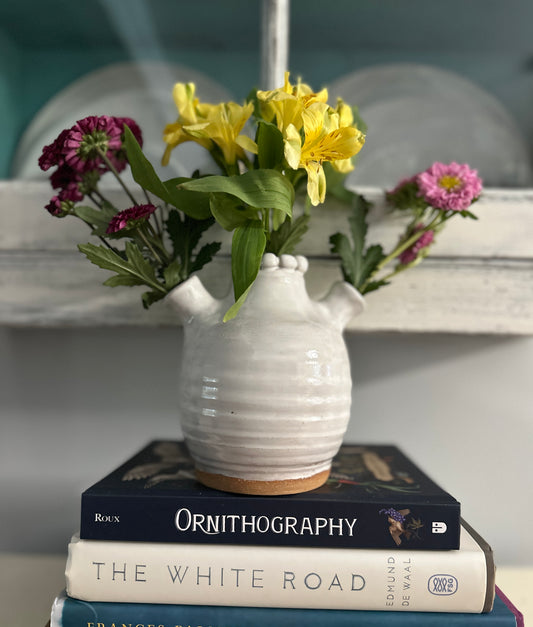 White Tulipiere